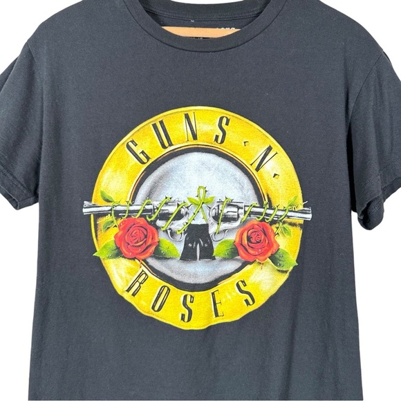 GUNS N’ ROSES Graphic Band T-Shirt - Picture 2 of 5